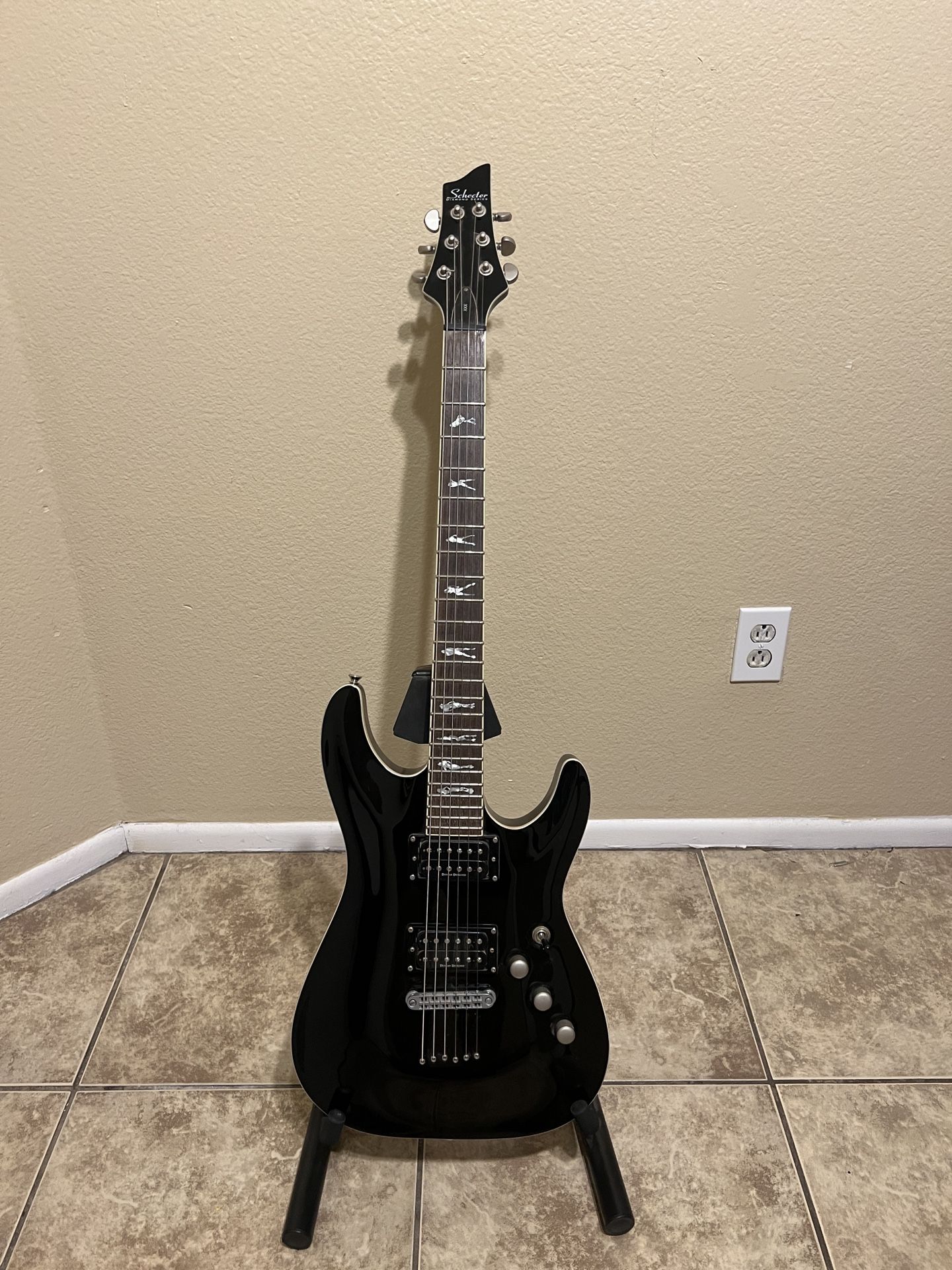 Schecter Diamond Series | Electric Guitar