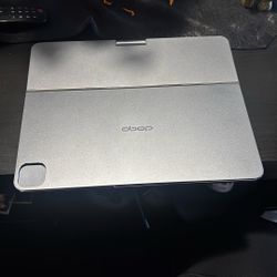 iPad Pro 12.9 metal keyboard case 