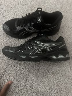 ASICS Kayano Gel Black Size 8