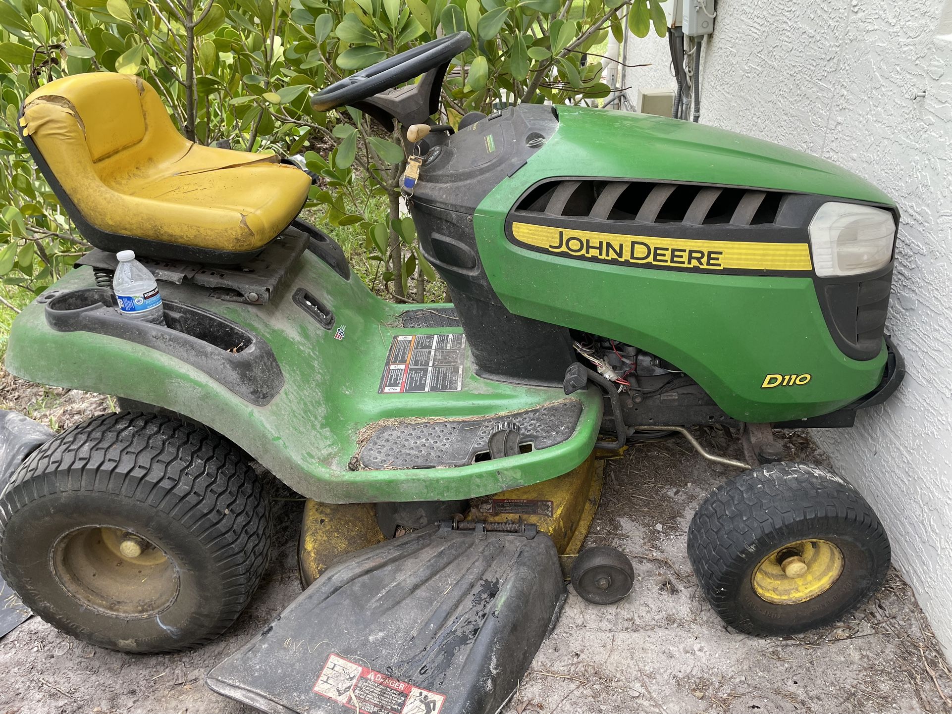 John Deere riding mower