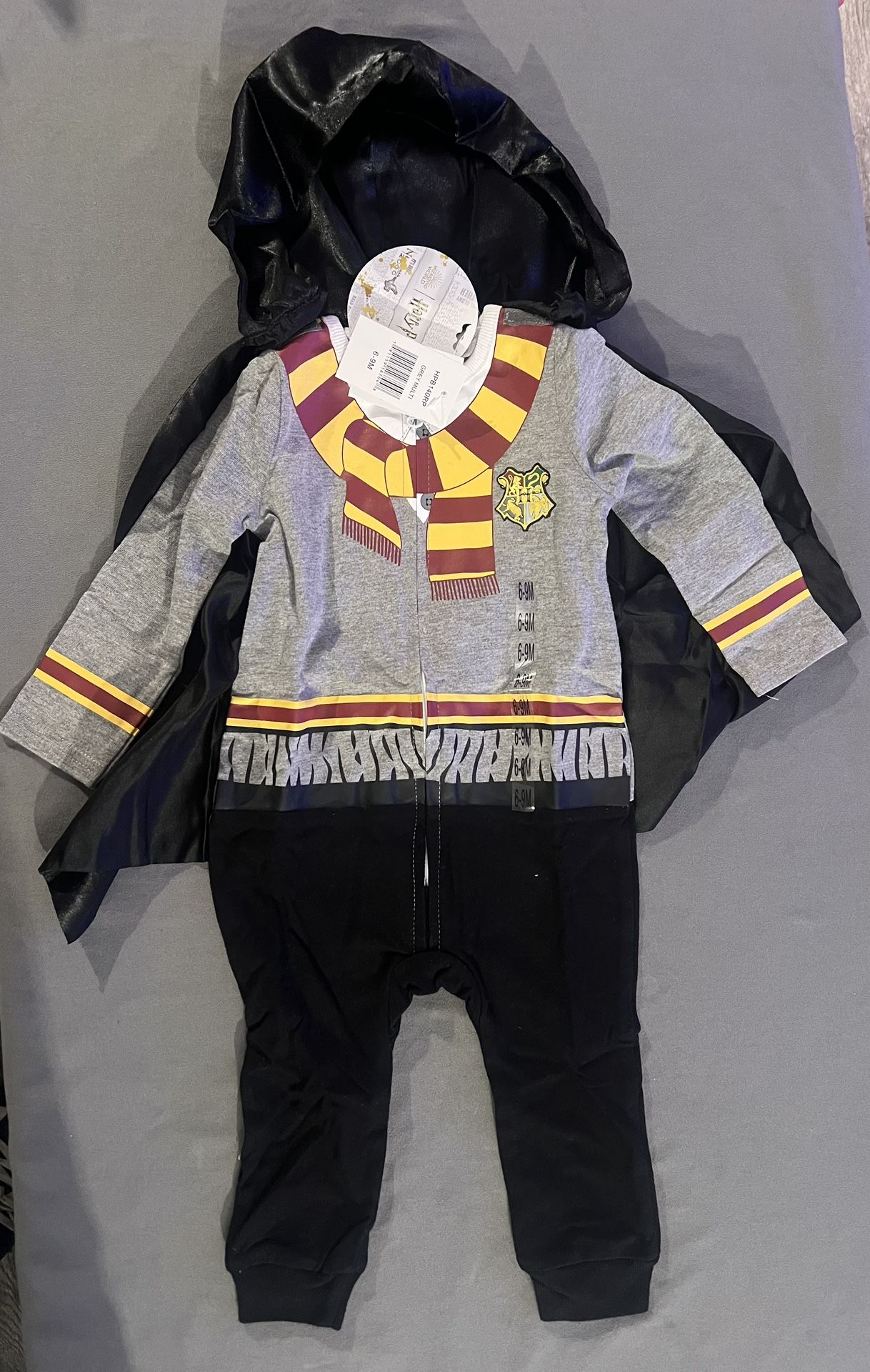 Harry Potter Baby Bodysuit w/Detachable Cloak (New)