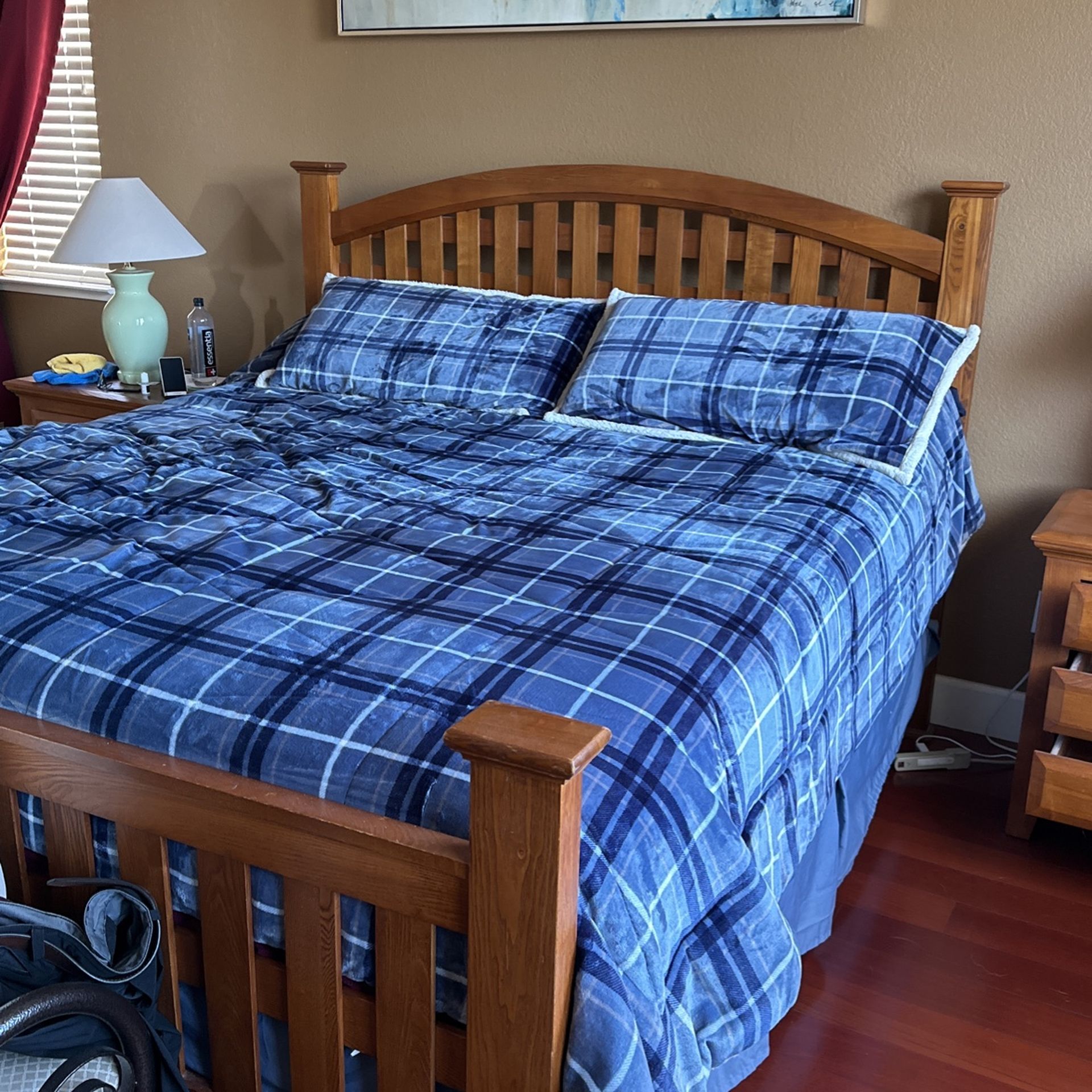 Cal King Bedroom Set for Sale in Sacramento, CA OfferUp
