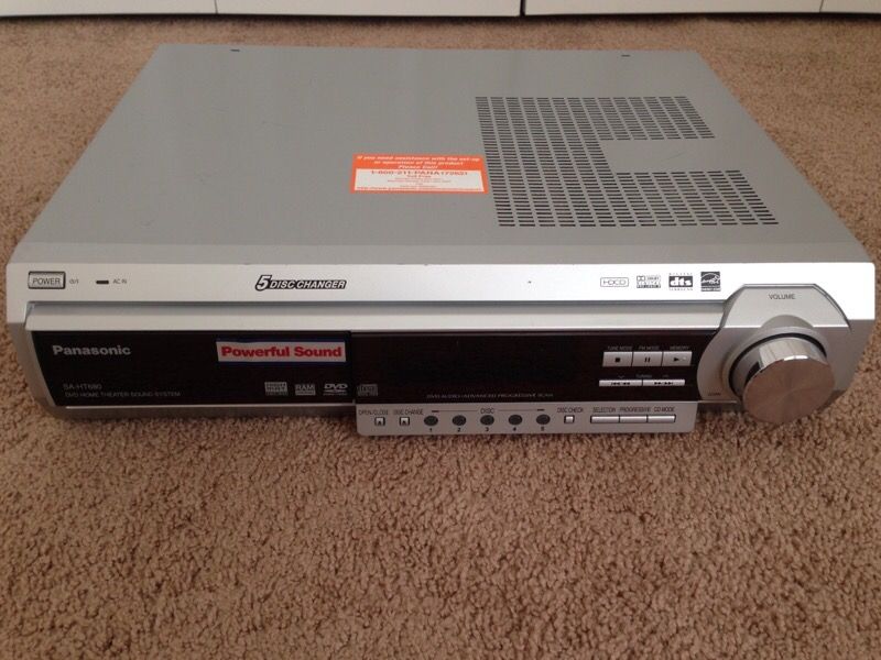 Panasonic SAHT680 DVD/CD/AMFM 5 Disc Theater Receiver Stereo System