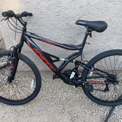 Hyper Shocker Mountain Bike 26”
