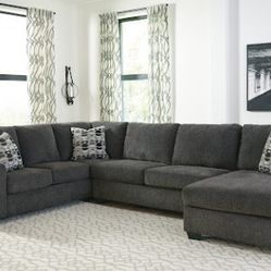 New 3 Piece Sectional 