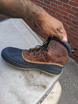 Nike ACG Woodside II Lace Up Leather Hiking Duck Boots Men's 10.5 - 525393-770