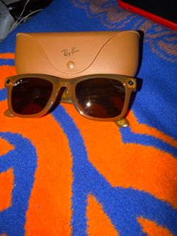 Meta glasses