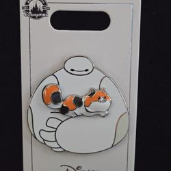 Disney Pin - Big Hero 6 Baymax and Mochi 
