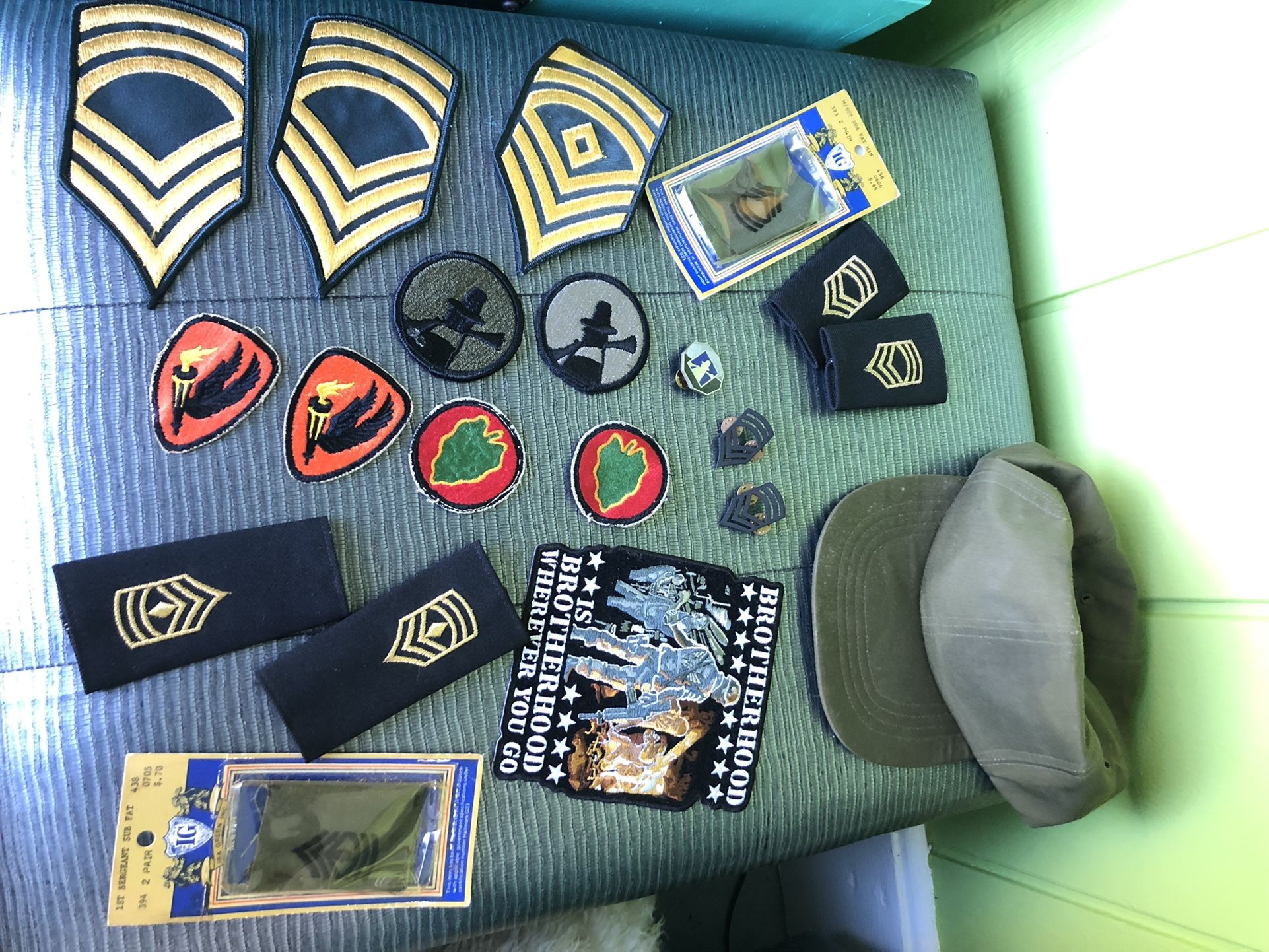 VIETNAM Era Army Military PATCHES Pins Chevrons Cap Collection