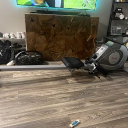 Rowing Machine 