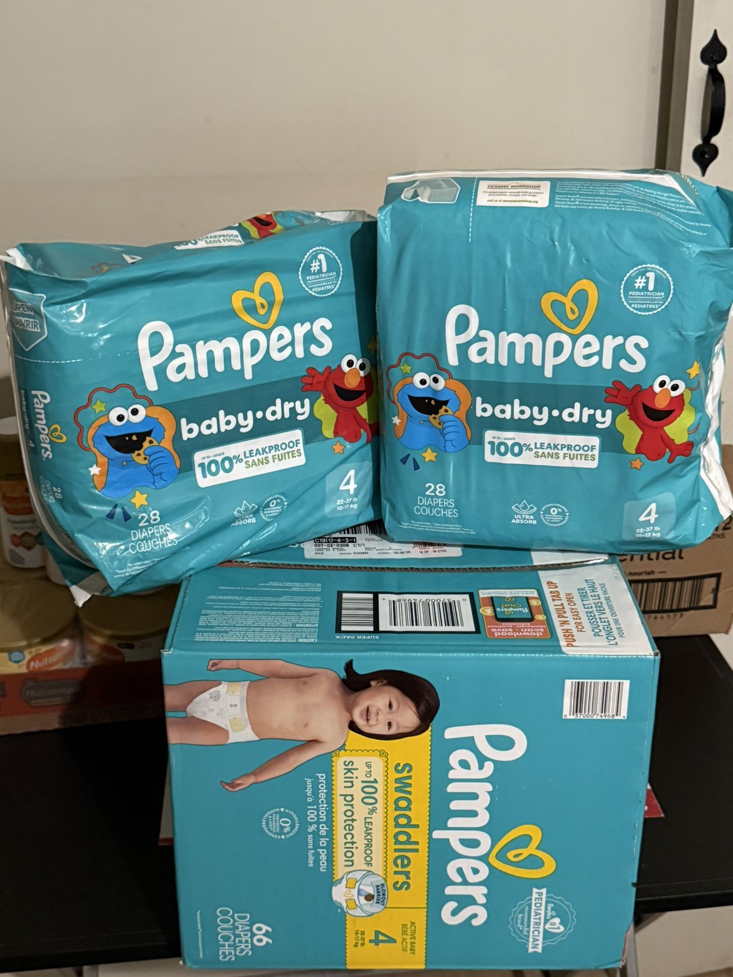 pampers swaddlers & pampers baby dry size #4