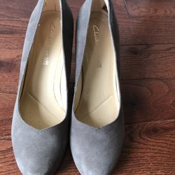 Genuine suede  shoes 