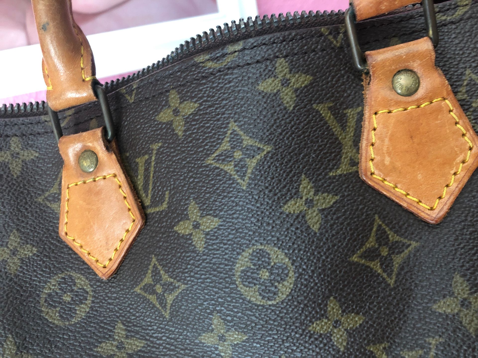 Louis Vuitton Speedy 35