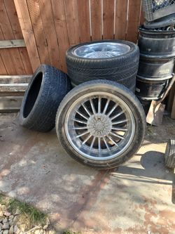22" With Tires
