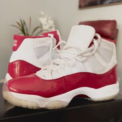Jordan 11 Retro High - Cherry