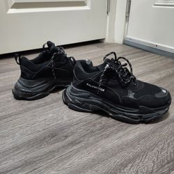 Balenciaga Triple S