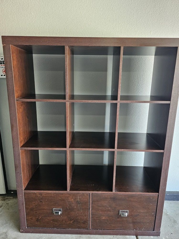 Entertainment Center/ Book Shelves