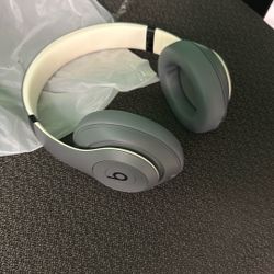 Beats Studio Pro Wireless Headphones 
