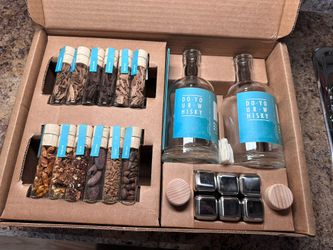 Do Your Whisky Infusion Whiskey Making Kit