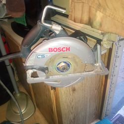 Bosch Cs10 15 Amp  Skill Saw