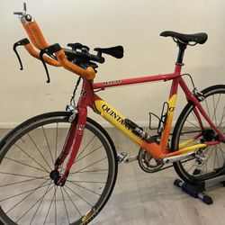 Gorgeous Quintana triathlon (Like New) Road bike, Free stuff included 
