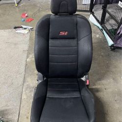 9th Gen Civic Si Sedán Passenger Seat
