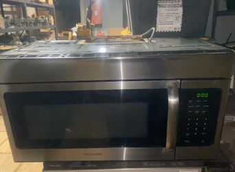 Fridgidaire hanging microwave
