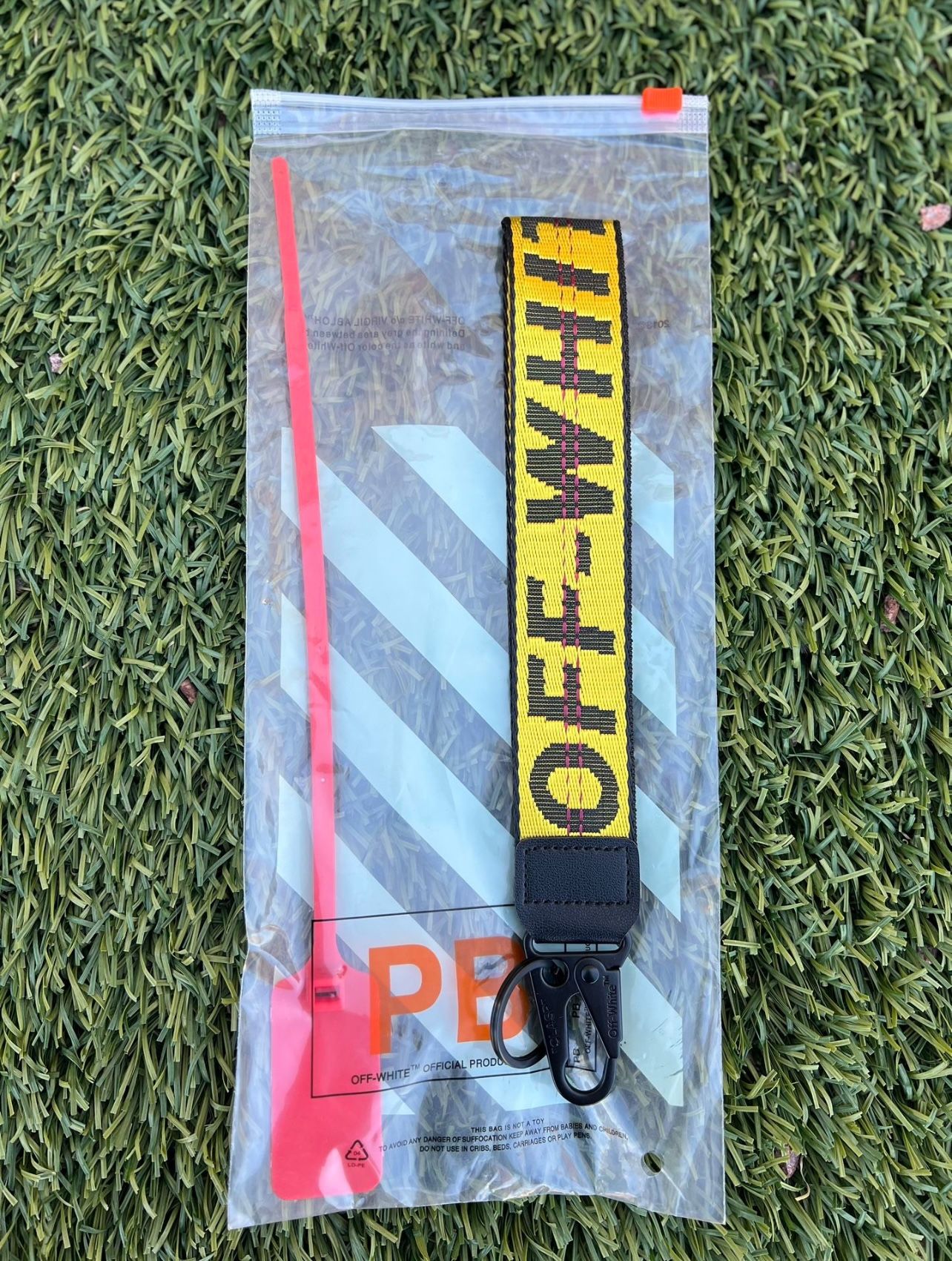 Off White Keychain Classic Yellow Brand New