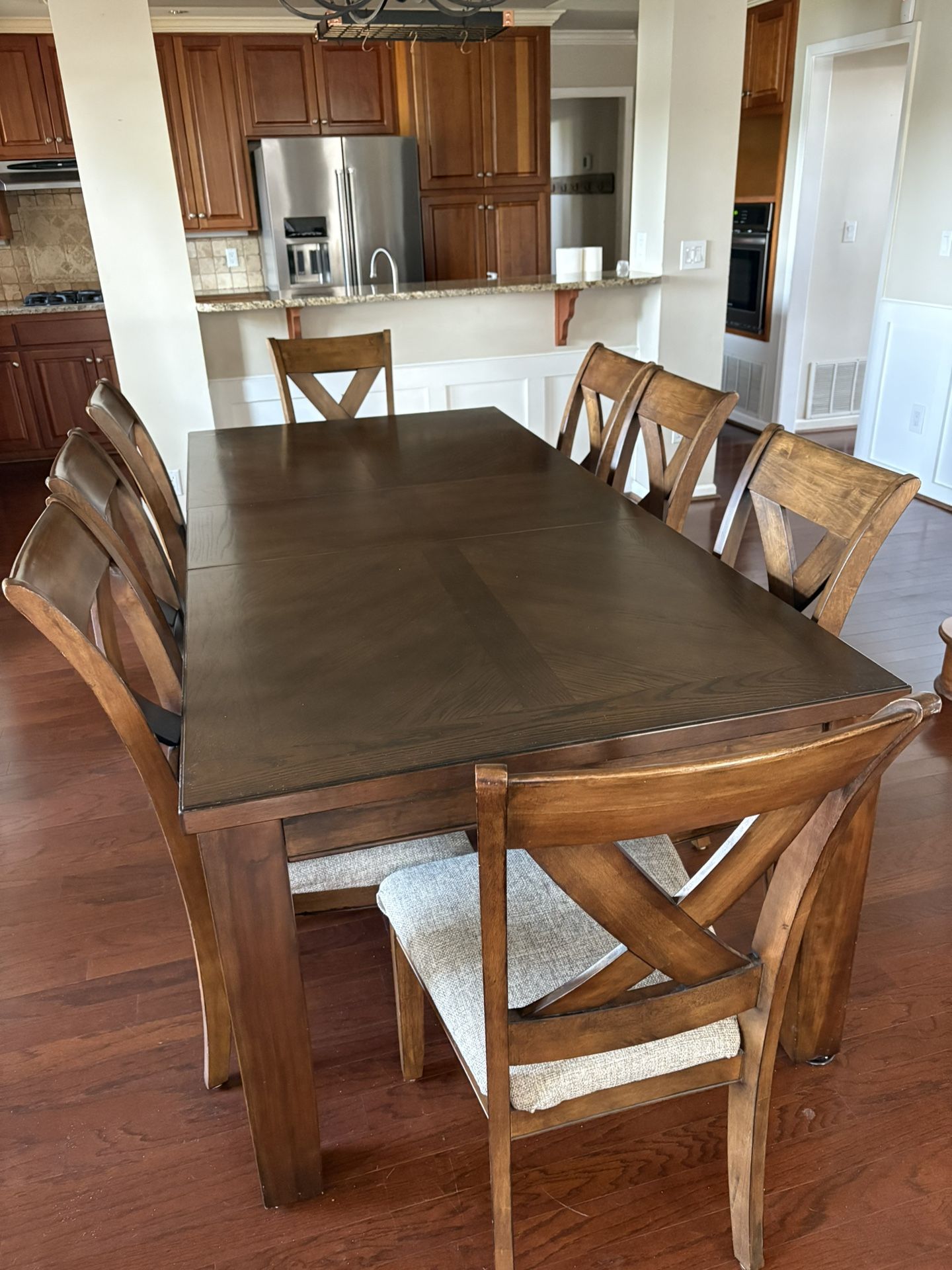 Dining room table