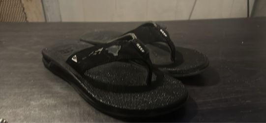 Brand New Reef Slipper’s