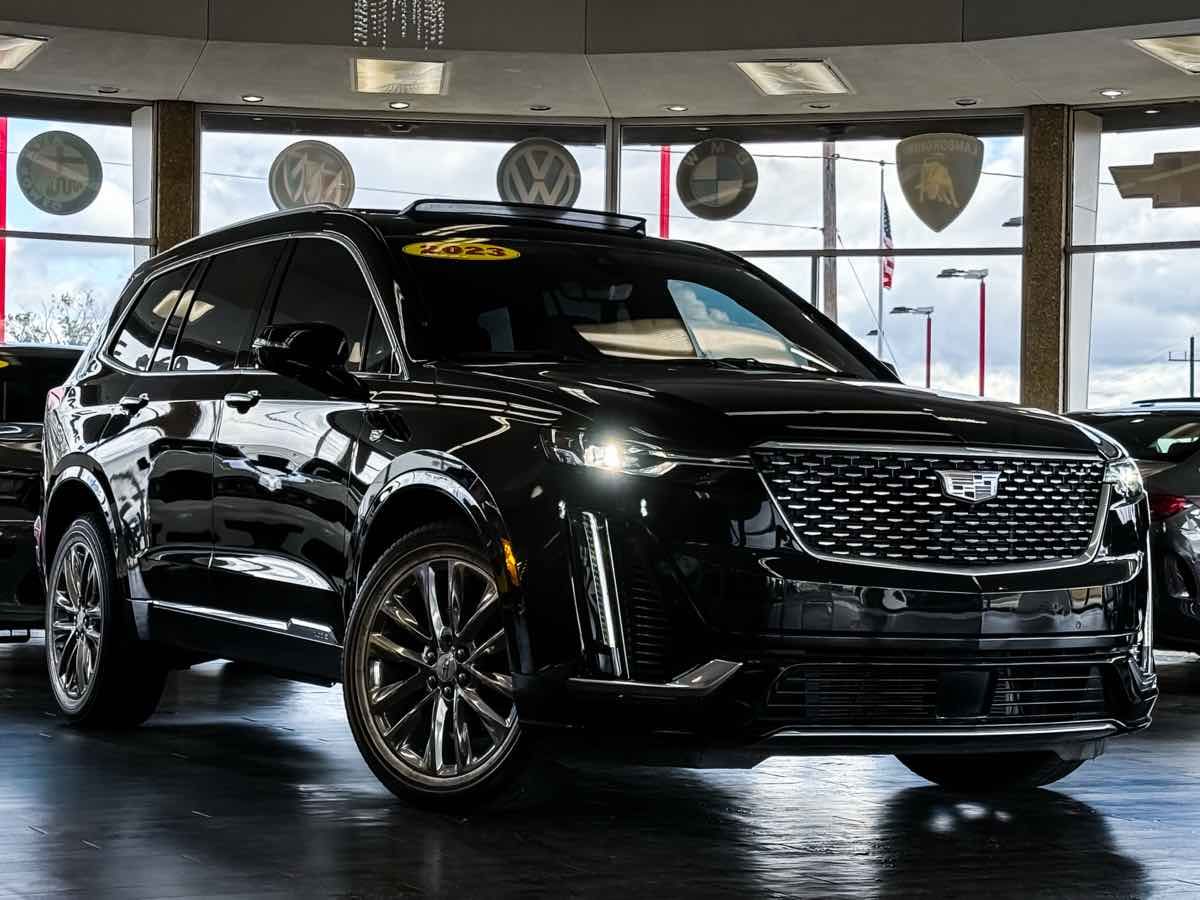 2023 Cadillac XT6