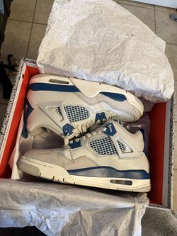 Jordan 4 Military Blues 6.5y