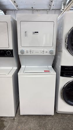 Frigidaire Electric Laundry Center 