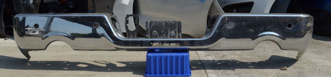 USED REF#M071 || 2012-2016 DODGE RAM 3500 || REAR METAL BUMPER