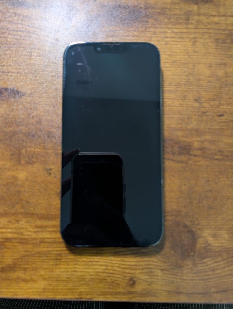 Iphone 13 Pro 128 G $500 OBO