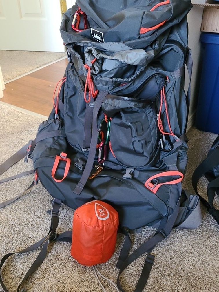 REI 80 Liter Backpacking Pack with Pack Cover