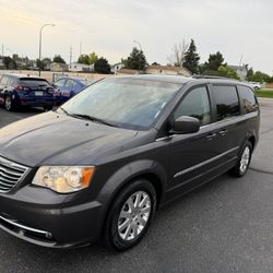 2015 Chrysler Town & Country