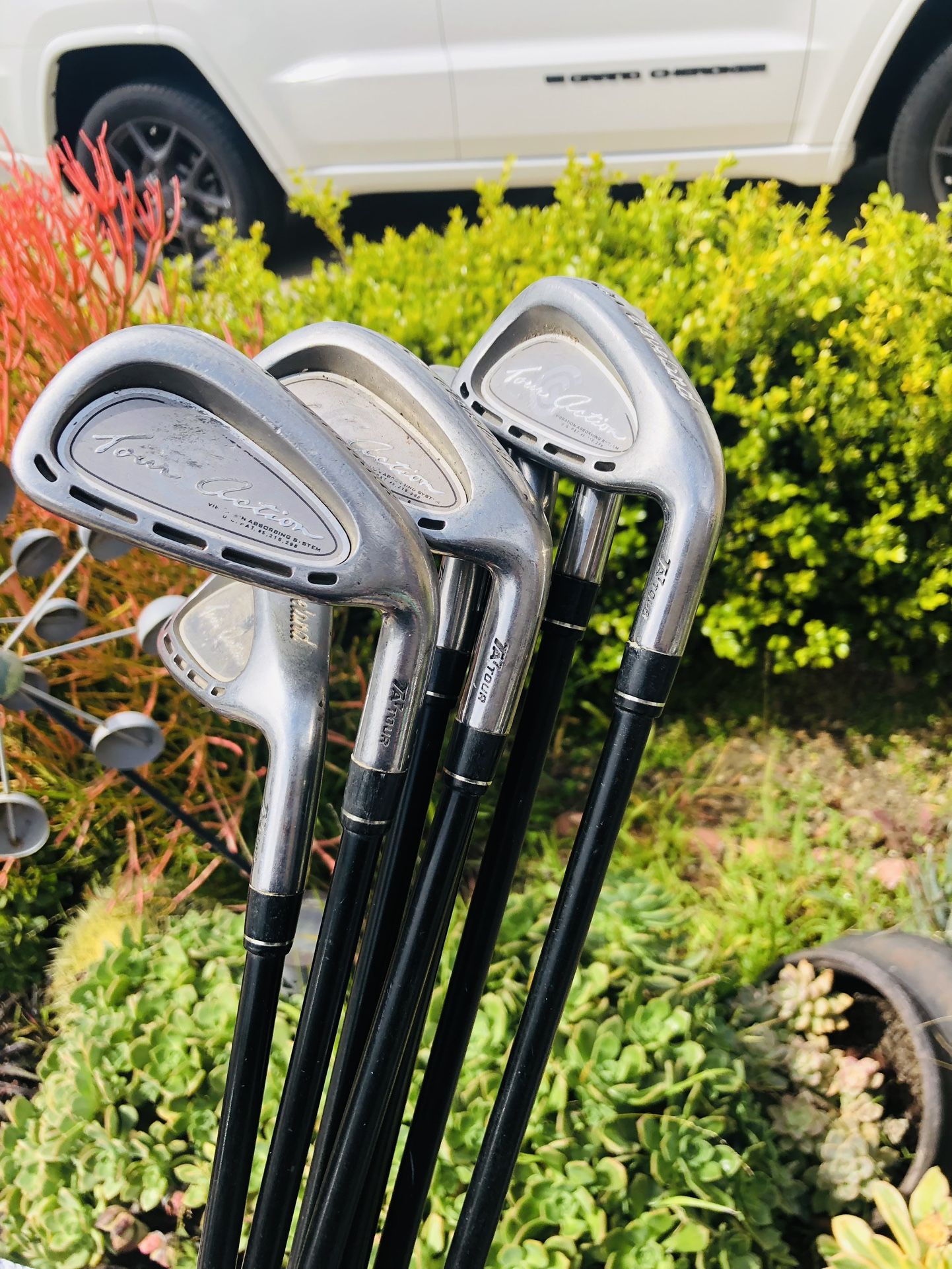 Cleveland Tour Action VAS Iron Set 3-PW