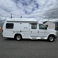2010 Ford pleasure way