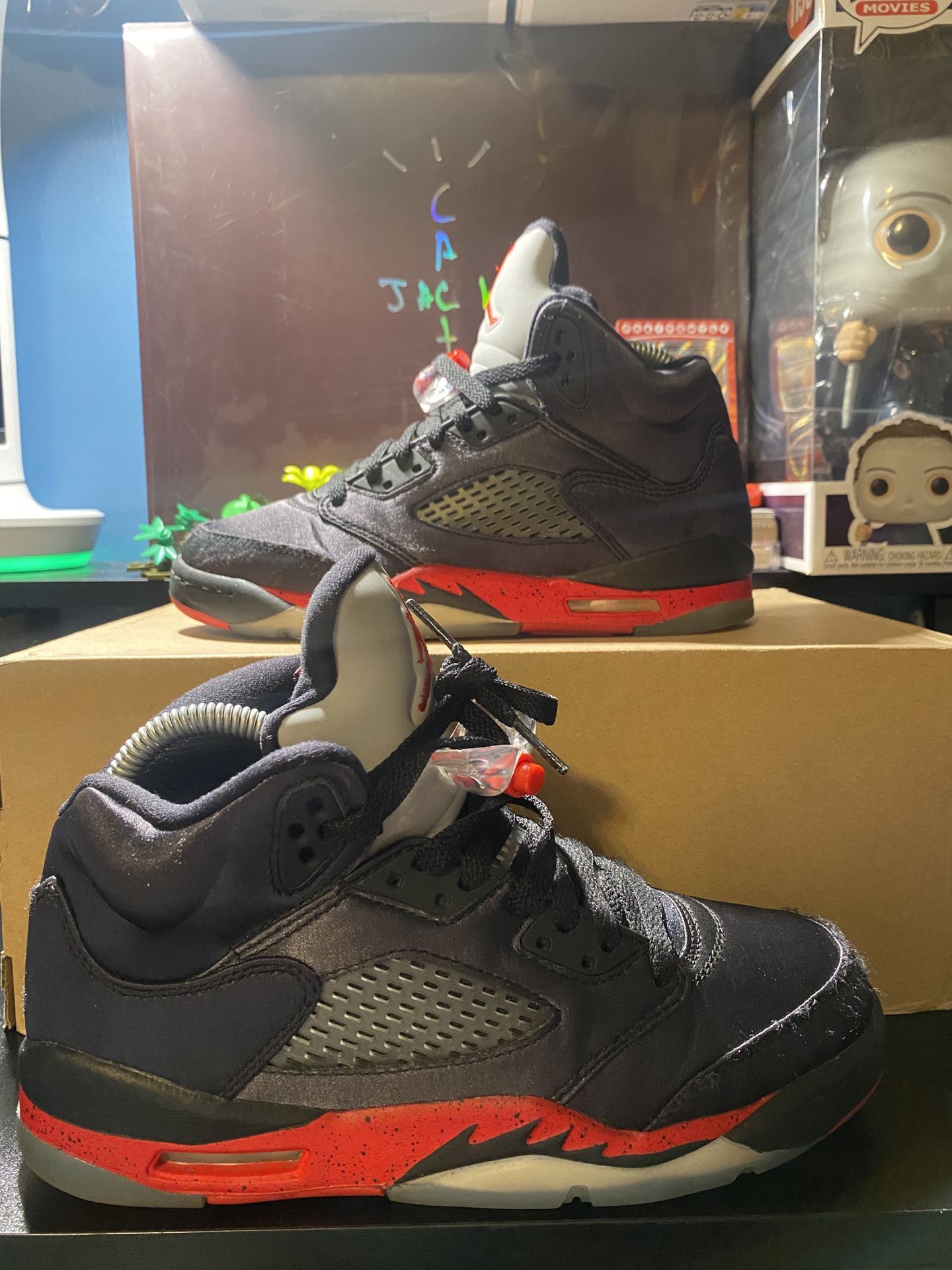 JORDAN 5 SATIN BRED