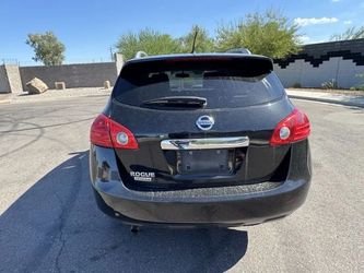 2015 Nissan Rogue Select