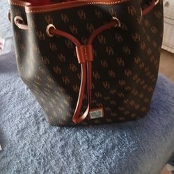 Dooney & Bourke  Purse And Clutch Wallet
