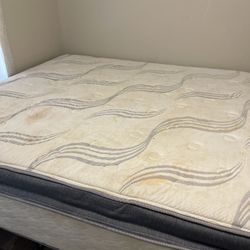 Cali King Mattress And Bed Frame 