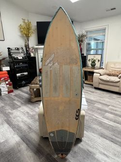 bamboo epoxy grovelor performance short board 5’8