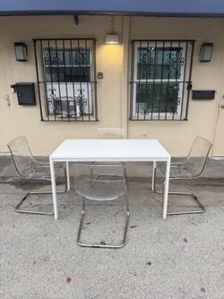 White Dining Table With 4 Chairs