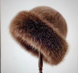 Plush Coffee Brown Faux Fur Women's Winter Hat