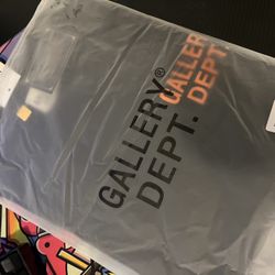 Large Gallery dept shirt 