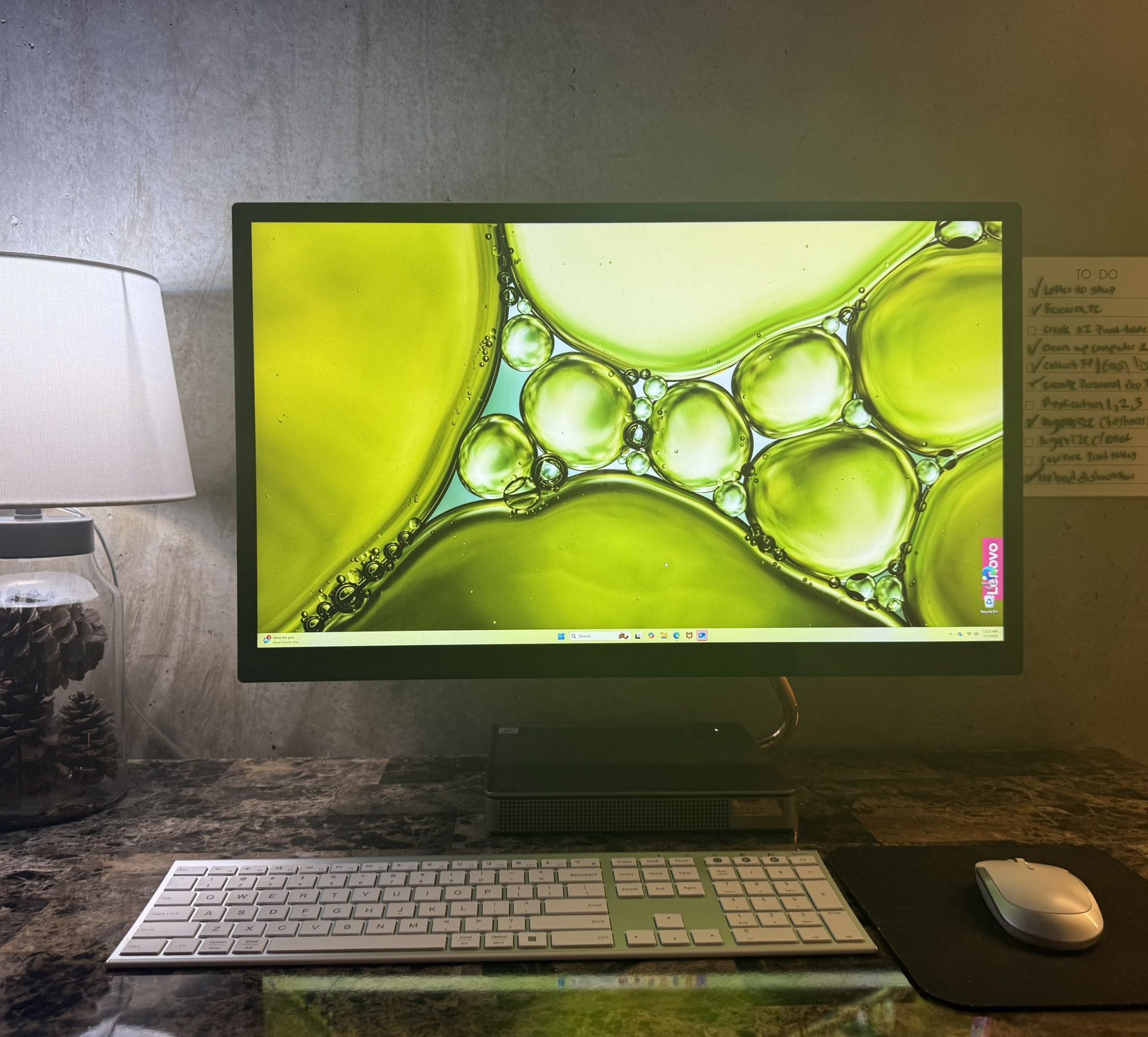 Lenova IdeaCentre 27 Inch Touch Screen All-in-1 PC