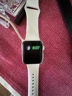 1st generation (often called Apple Watch Series 0), in the 38 mm aluminum size.