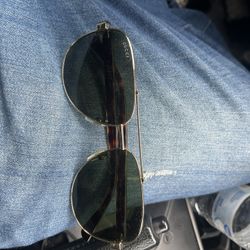 Sunglasses Gucci For Men Used